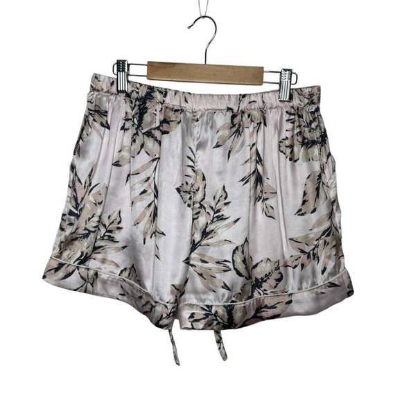 House of Harlow 1960 Tropical Satin Blush Pink PJ shorts SZ. M - Picture 9 of 13